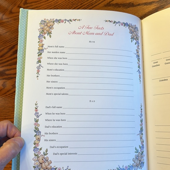 Vintage 90s New Baby Record Book by Ruth Morehead - Unisex - Picture 6 of 16